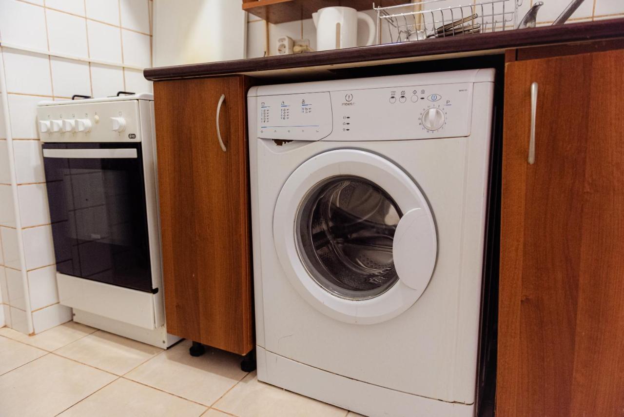 Parliament 1Br Apartment W Self Check In Bukares Bagian luar foto